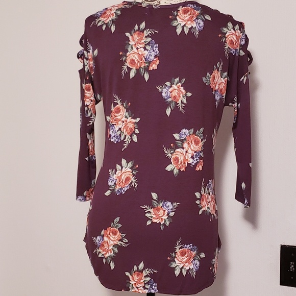 🆕️Mauve Wine "No Comment" 3/4 sleeve long tee - Picture 5 of 5